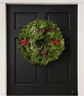 Fresh Country cabin 24\" wreath